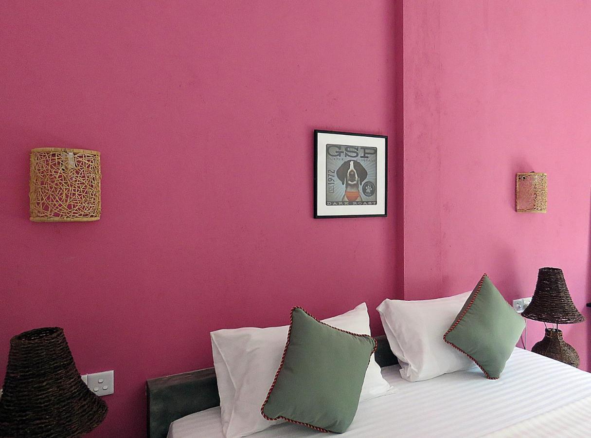H&C Heaven Beach Hotel Unawatuna Extérieur photo